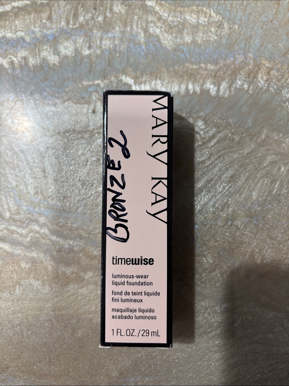 Mary Kay TimeWis Luminous-Wear Liquid Foundation Bronze 2 for Normal to Dry Skin